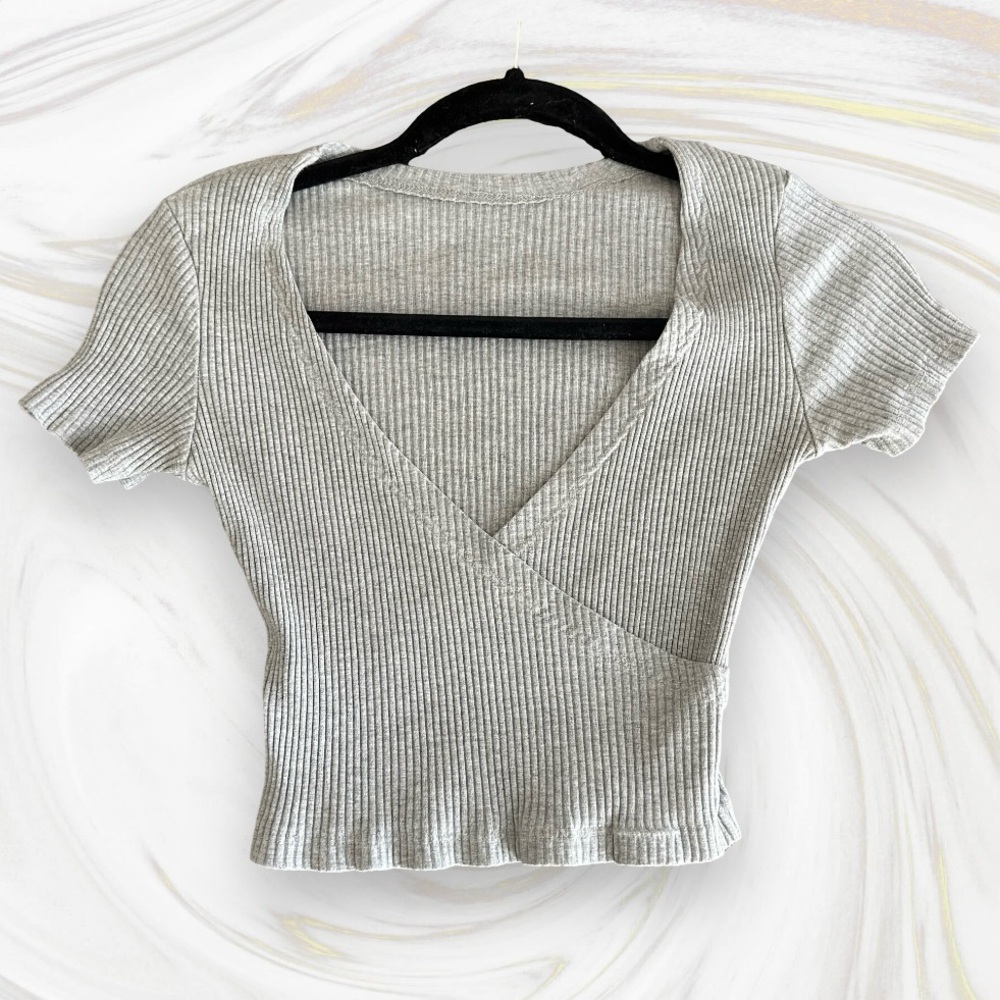Urban outfitters gray crop top
